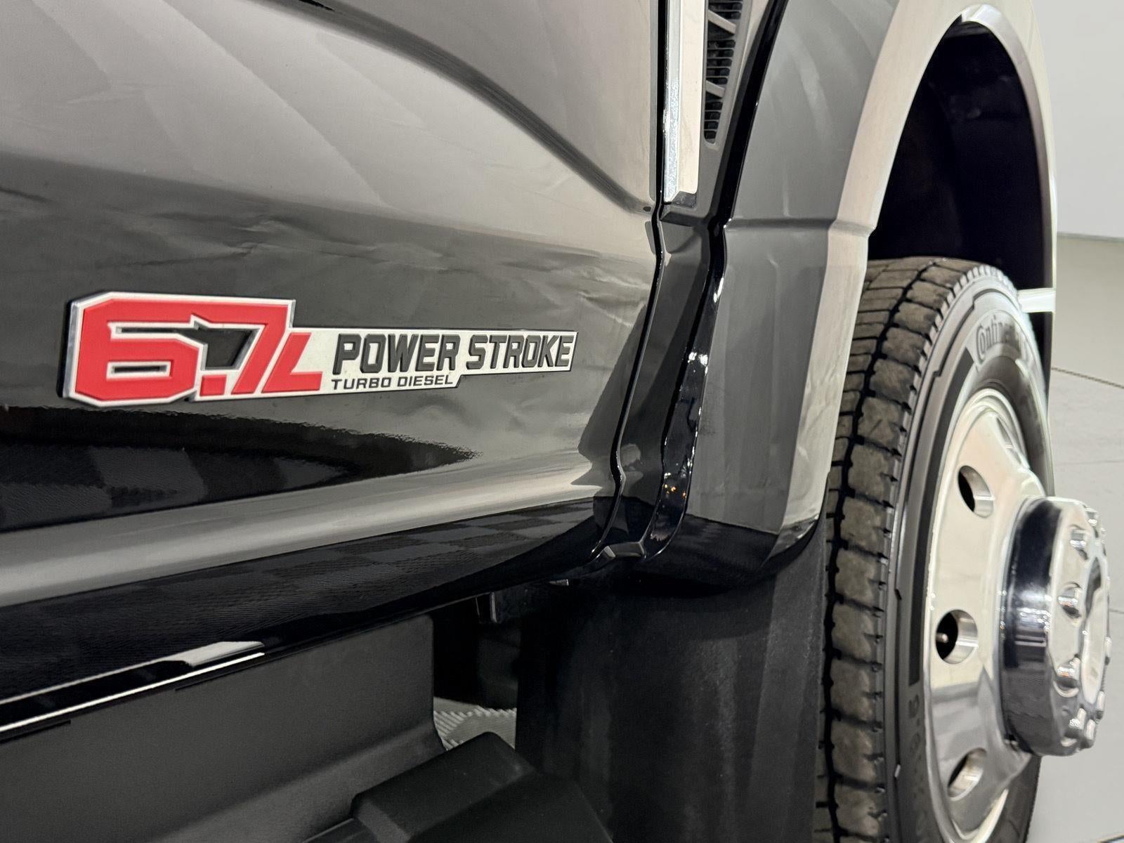 2023 Ford F-450 LARIAT