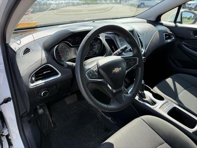 2017 Chevrolet Cruze LT Auto