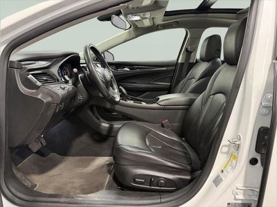 2017 Buick LaCrosse Essence