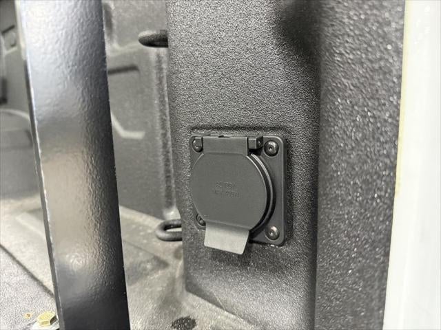 2025 Chevrolet Silverado 2500HD 4WD Crew Cab Long Bed Work Truck