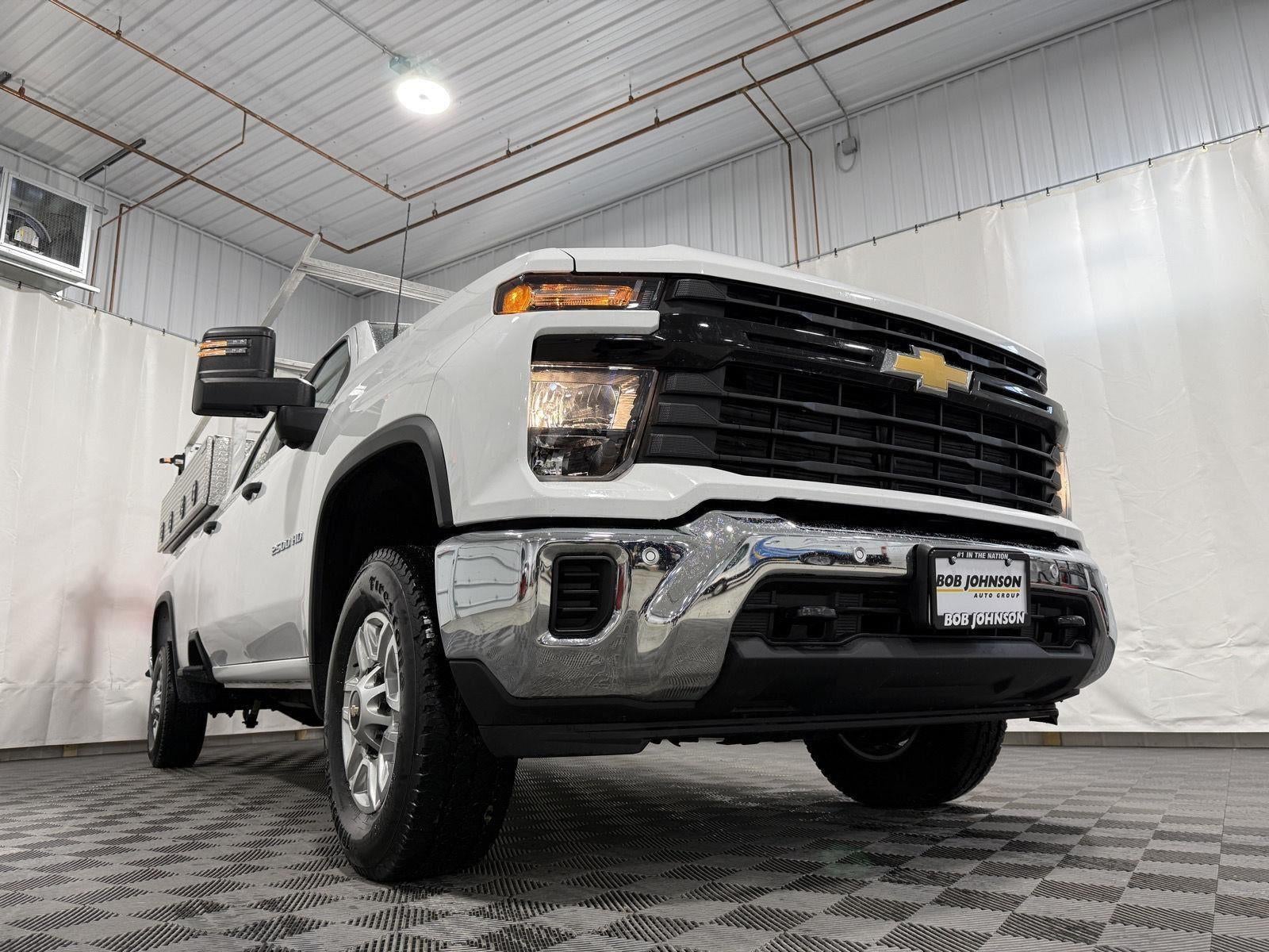2025 Chevrolet Silverado 2500HD 4WD Crew Cab Long Bed Work Truck