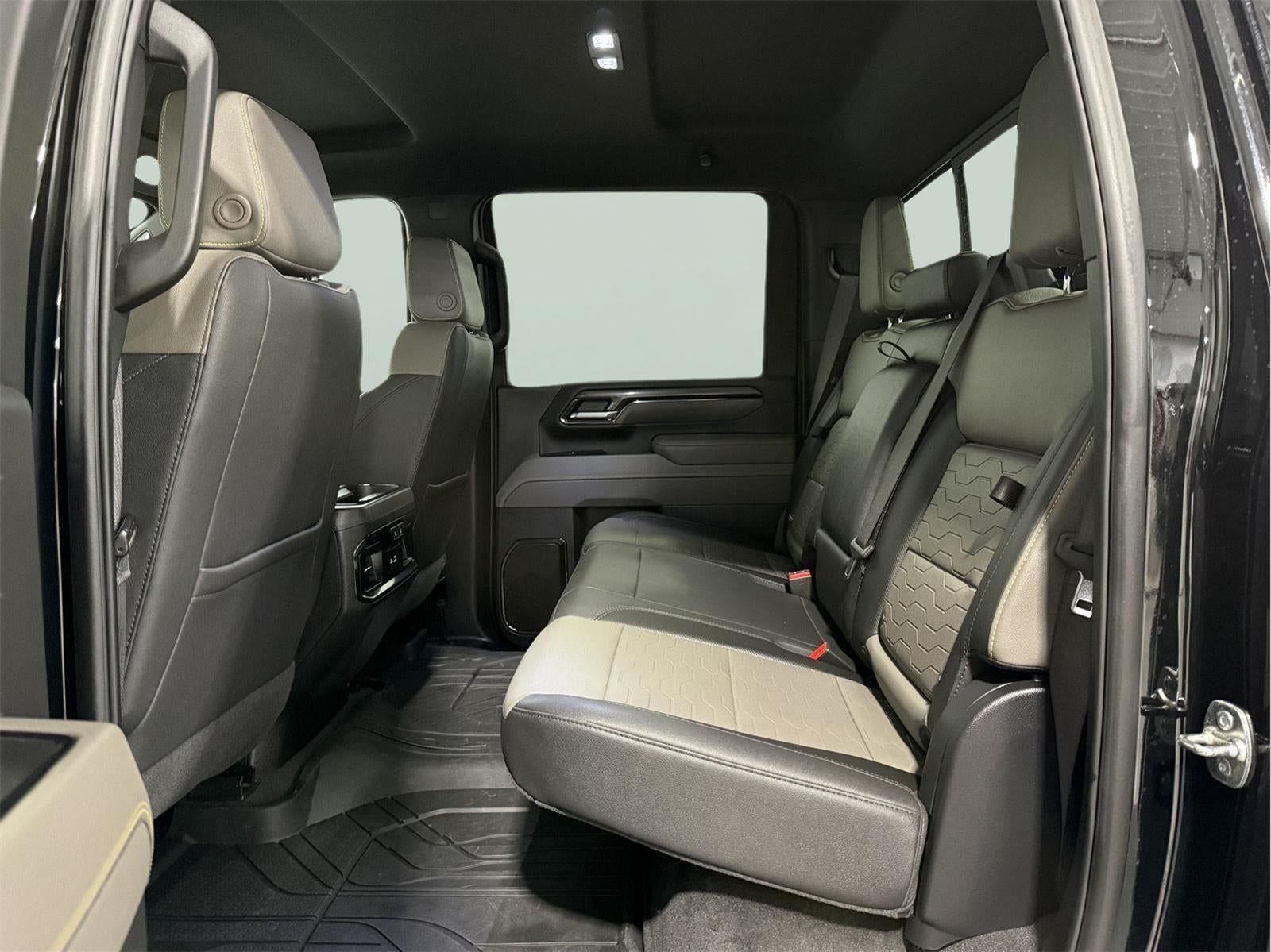 2025 Chevrolet Silverado 2500HD 4WD Crew Cab Standard Bed ZR2