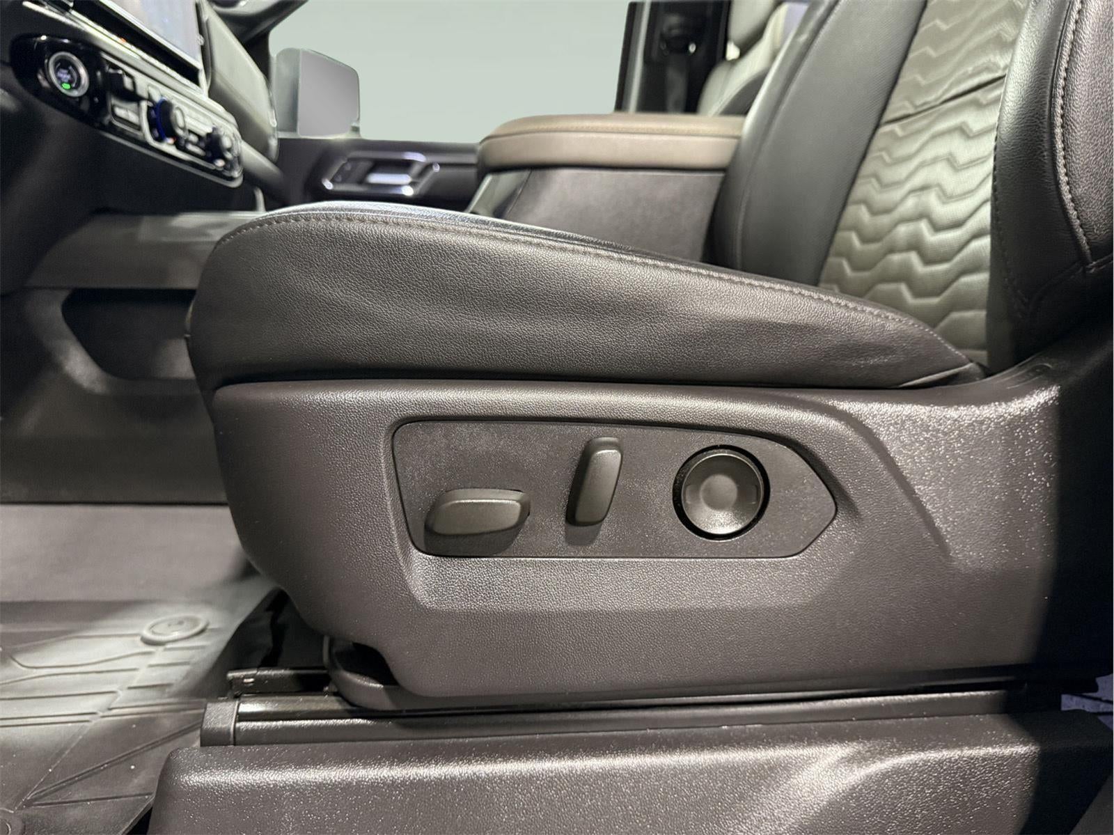 2024 Chevrolet Silverado 2500HD 4WD Crew Cab Standard Bed ZR2