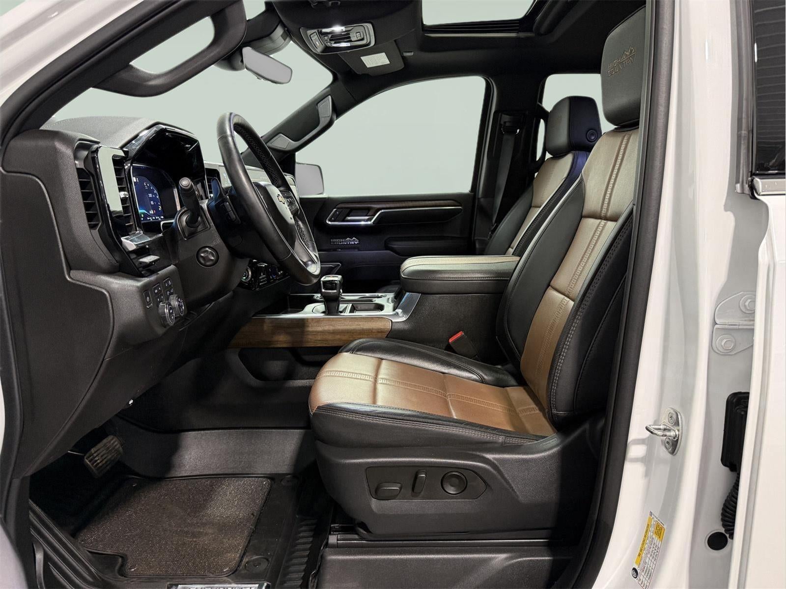 2023 Chevrolet Silverado 1500 4WD Crew Cab Standard Bed High Country