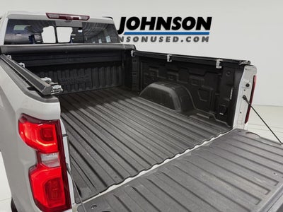 2023 Chevrolet Silverado 1500 4WD Crew Cab Standard Bed High Country