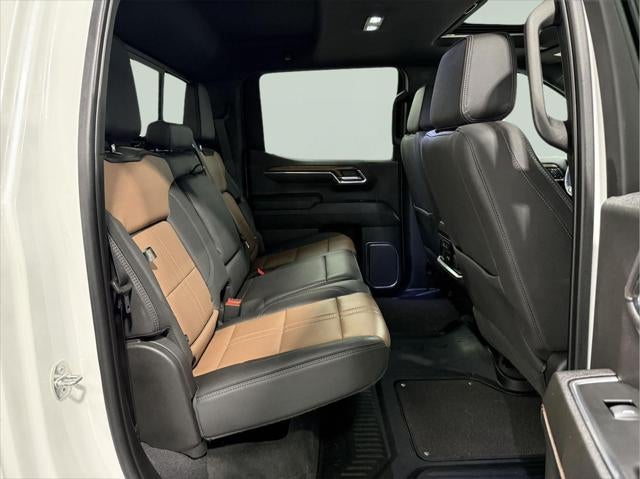 2023 Chevrolet Silverado 1500 4WD Crew Cab Standard Bed High Country