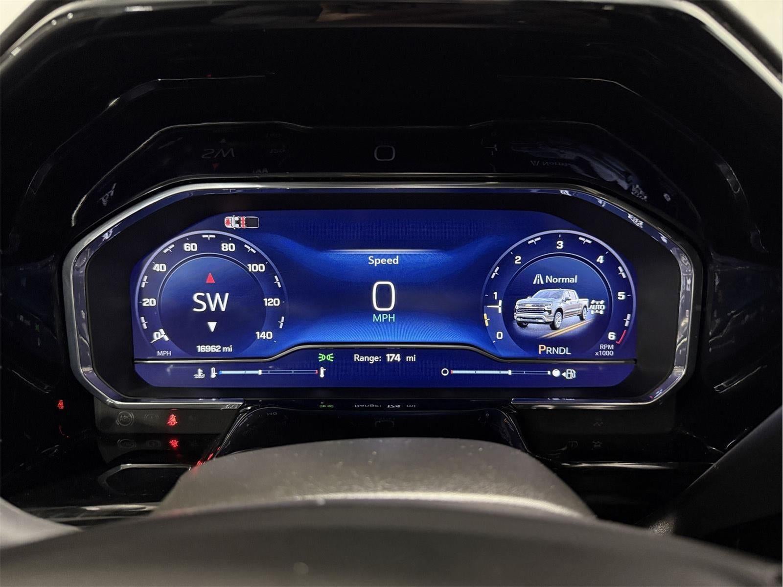 2025 Chevrolet Silverado 1500 4WD LT