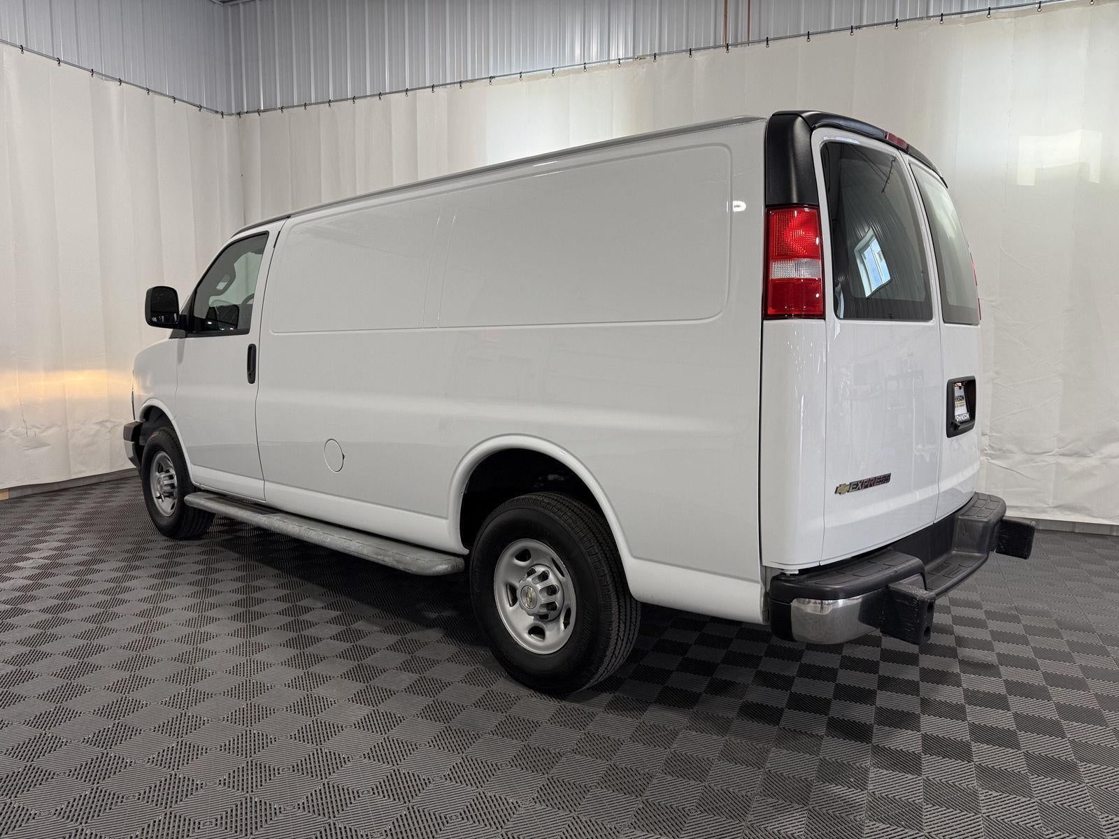 2024 Chevrolet Express Cargo RWD 2500 Regular Wheelbase WT