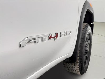 2025 GMC Sierra 2500HD 4WD Crew Cab Standard Bed AT4