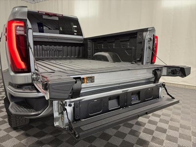 2026 GMC Sierra 2500HD Crew Cab, Standard Bed, Denali Ultimate, 4WD