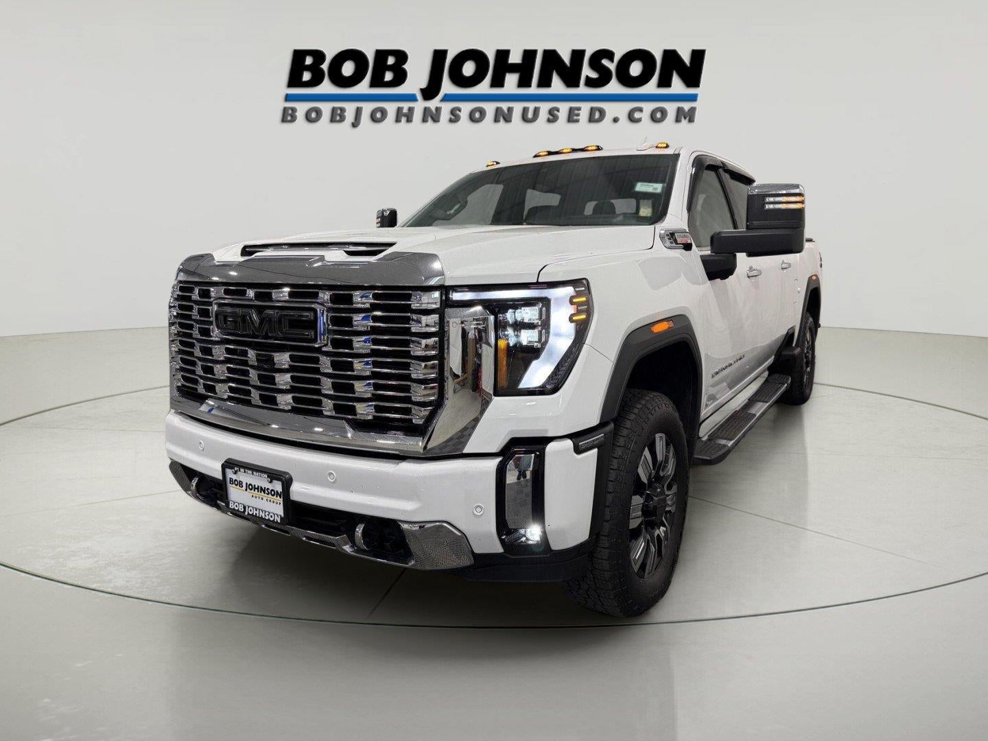 2024 GMC Sierra 2500HD 4WD Crew Cab Standard Bed Denali
