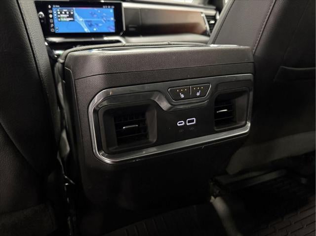 2024 GMC Sierra 2500HD 4WD Crew Cab Standard Bed Denali