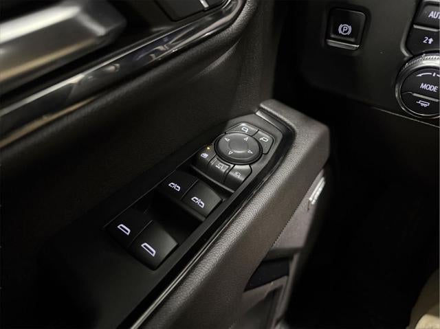 2024 GMC Sierra 3500HD 4WD Crew Cab Standard Bed AT4