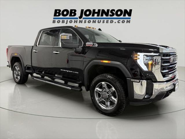 2025 GMC Sierra 2500HD 4WD Crew Cab Standard Bed SLT