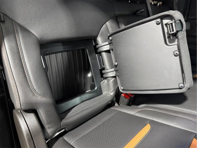 2025 GMC Sierra 2500HD 4WD Crew Cab Standard Bed AT4
