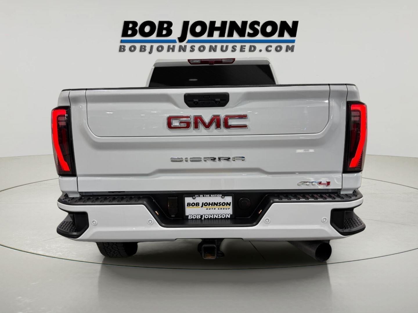 2025 GMC Sierra 2500HD 4WD Crew Cab Standard Bed AT4