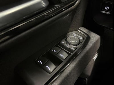 2025 GMC Sierra 2500HD 4WD Crew Cab Standard Bed AT4