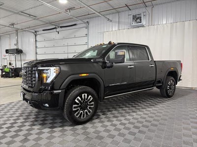 2025 GMC Sierra 2500HD Crew Cab, Standard Bed, Denali Ultimate, 4WD