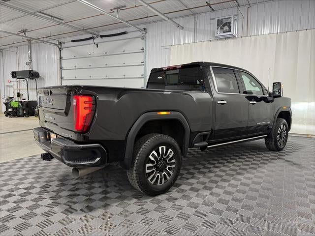 2025 GMC Sierra 2500HD Crew Cab, Standard Bed, Denali Ultimate, 4WD
