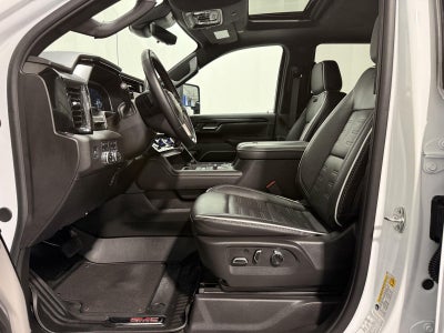 2025 GMC Sierra 2500HD Crew Cab, Standard Bed, AT4X, 4WD