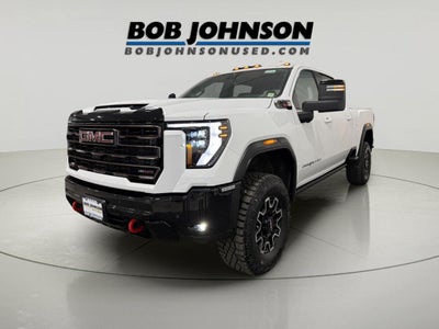 2025 GMC Sierra 2500HD Crew Cab, Standard Bed, AT4X, 4WD