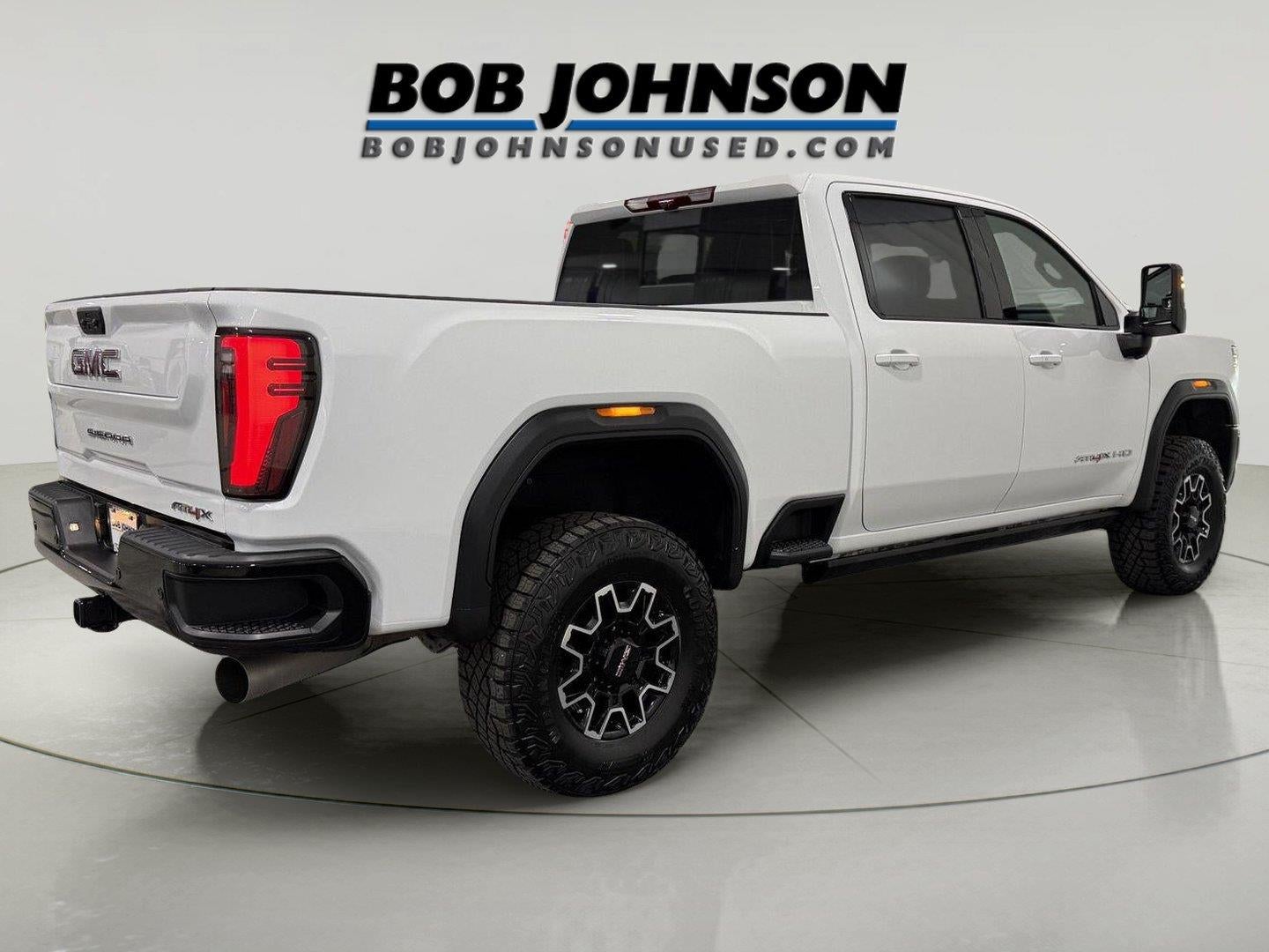 2025 GMC Sierra 2500HD Crew Cab, Standard Bed, AT4X, 4WD