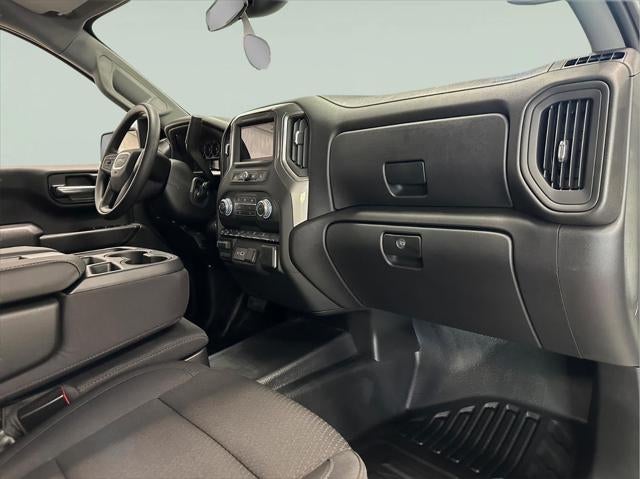2026 GMC Sierra 1500 Crew Cab, Short Bed, Pro, 4WD