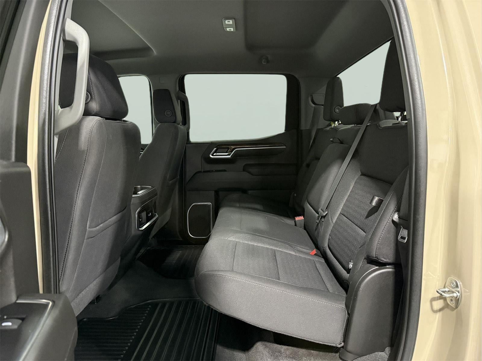 2022 GMC Sierra 1500 4WD Crew Cab Short Box Elevation