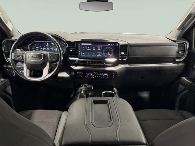 2022 GMC Sierra 1500 4WD Crew Cab Short Box Elevation