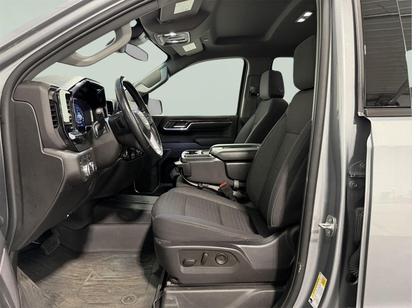 2023 GMC Sierra 1500 4WD Double Cab Standard Box Elevation with 3SB