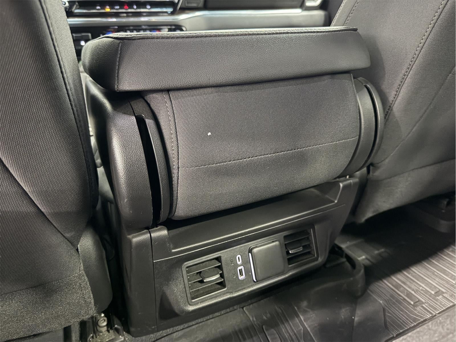 2023 GMC Sierra 1500 4WD Double Cab Standard Box Elevation with 3SB