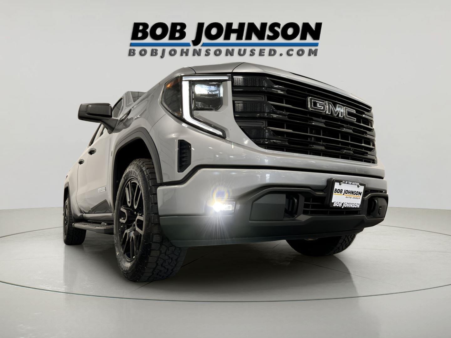 2023 GMC Sierra 1500 4WD Double Cab Standard Box Elevation with 3SB