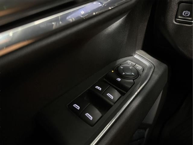 2023 GMC Sierra 1500 4WD Double Cab Standard Box Elevation with 3SB