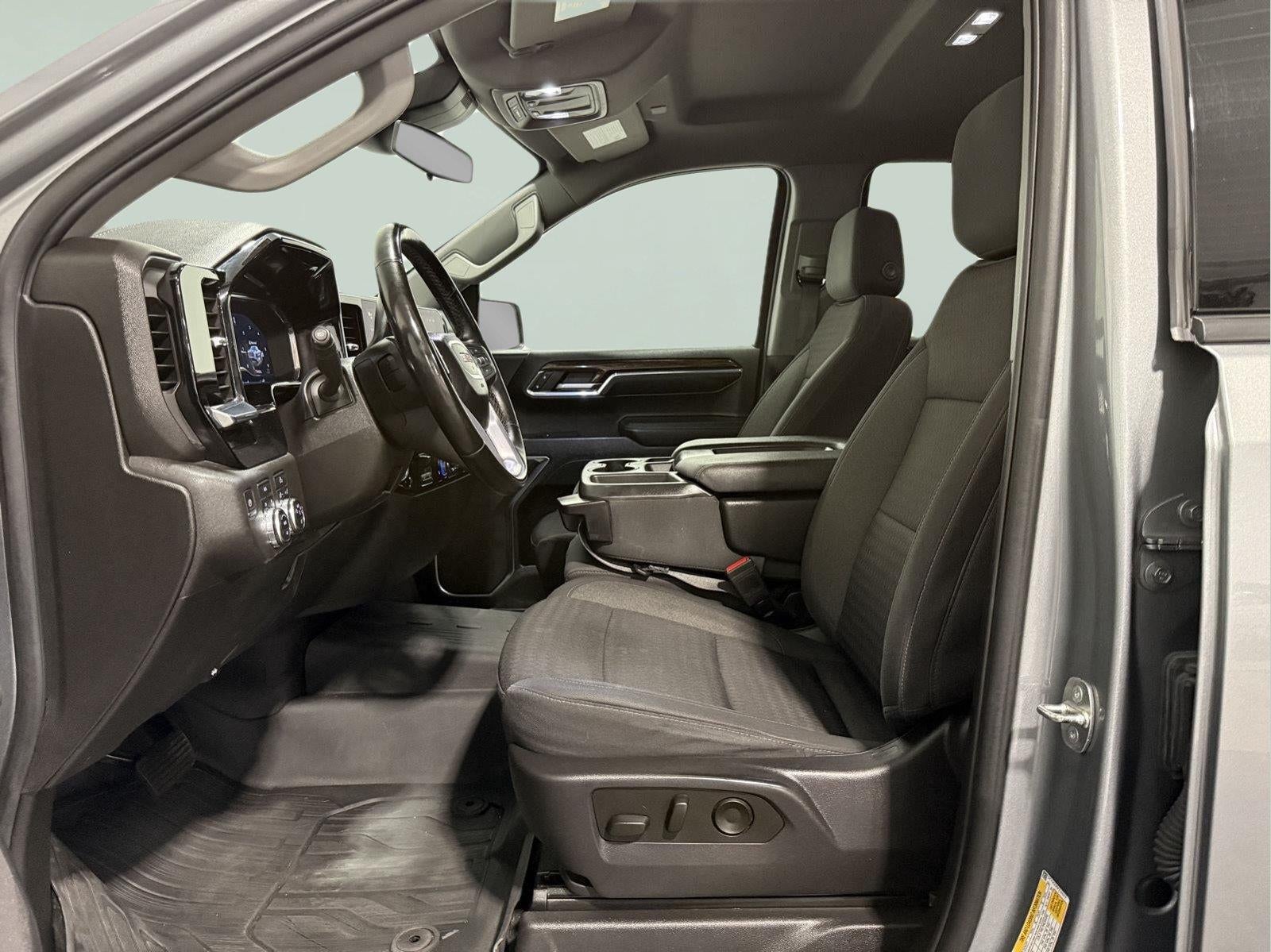 2023 GMC Sierra 1500 4WD Double Cab Standard Box Elevation with 3SB
