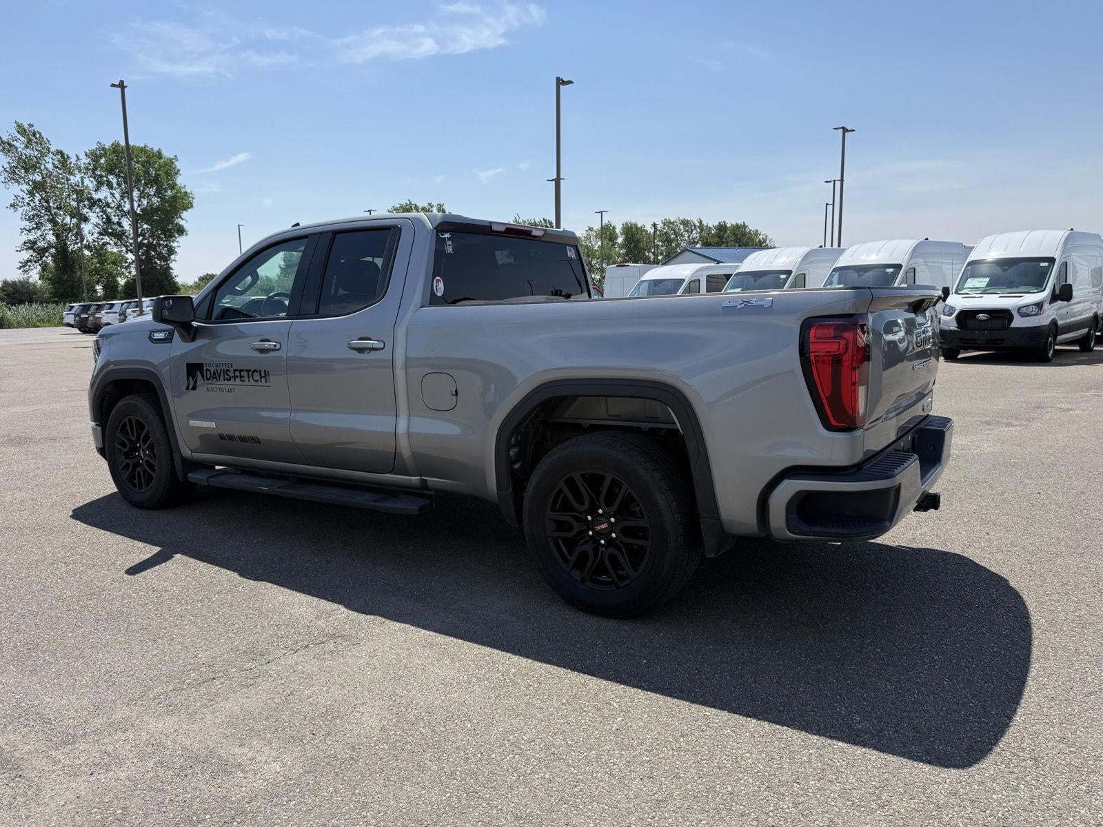2023 GMC Sierra 1500 4WD Double Cab Standard Box Elevation with 3SB