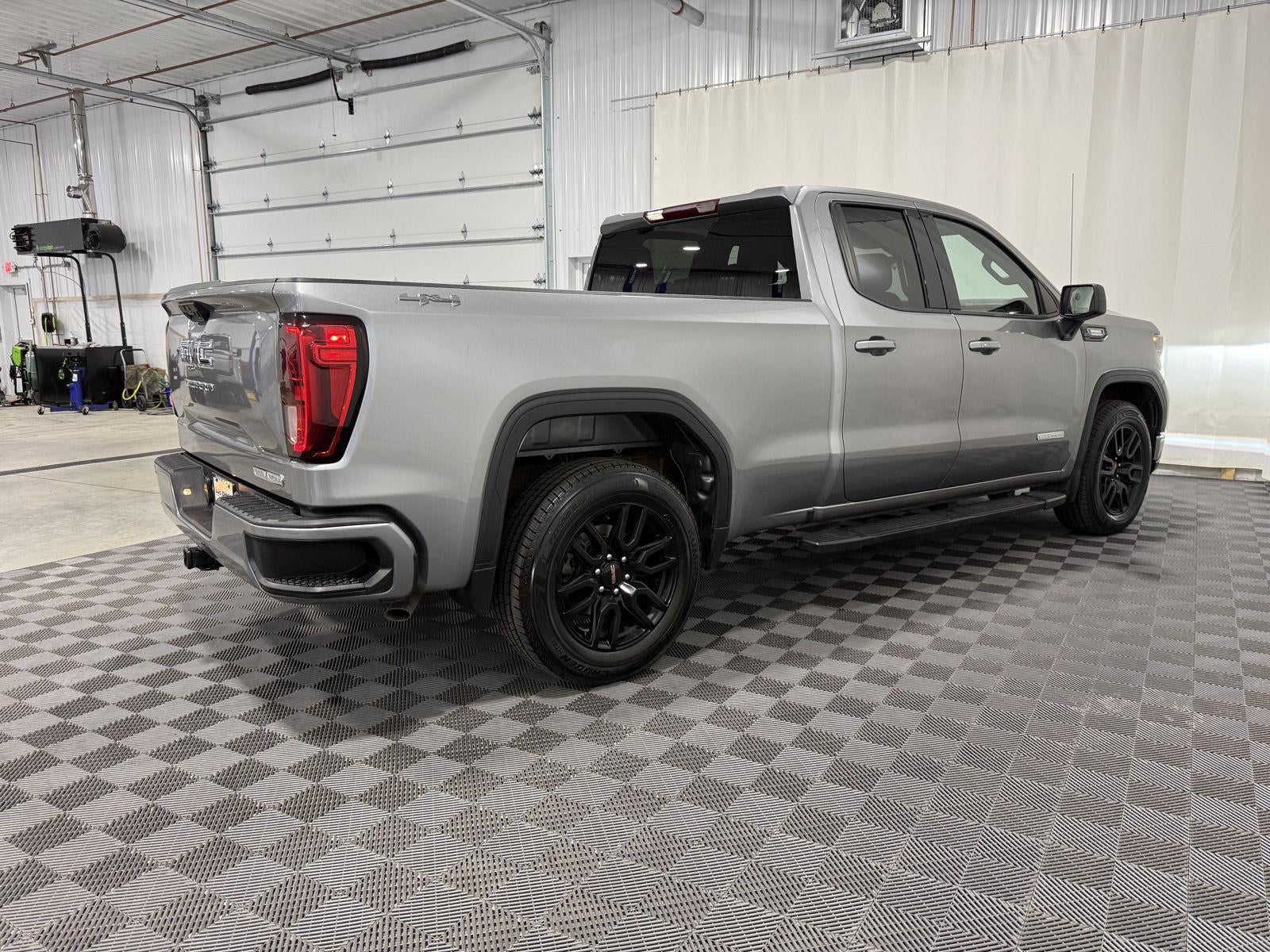 2023 GMC Sierra 1500 4WD Double Cab Standard Box Elevation with 3SB
