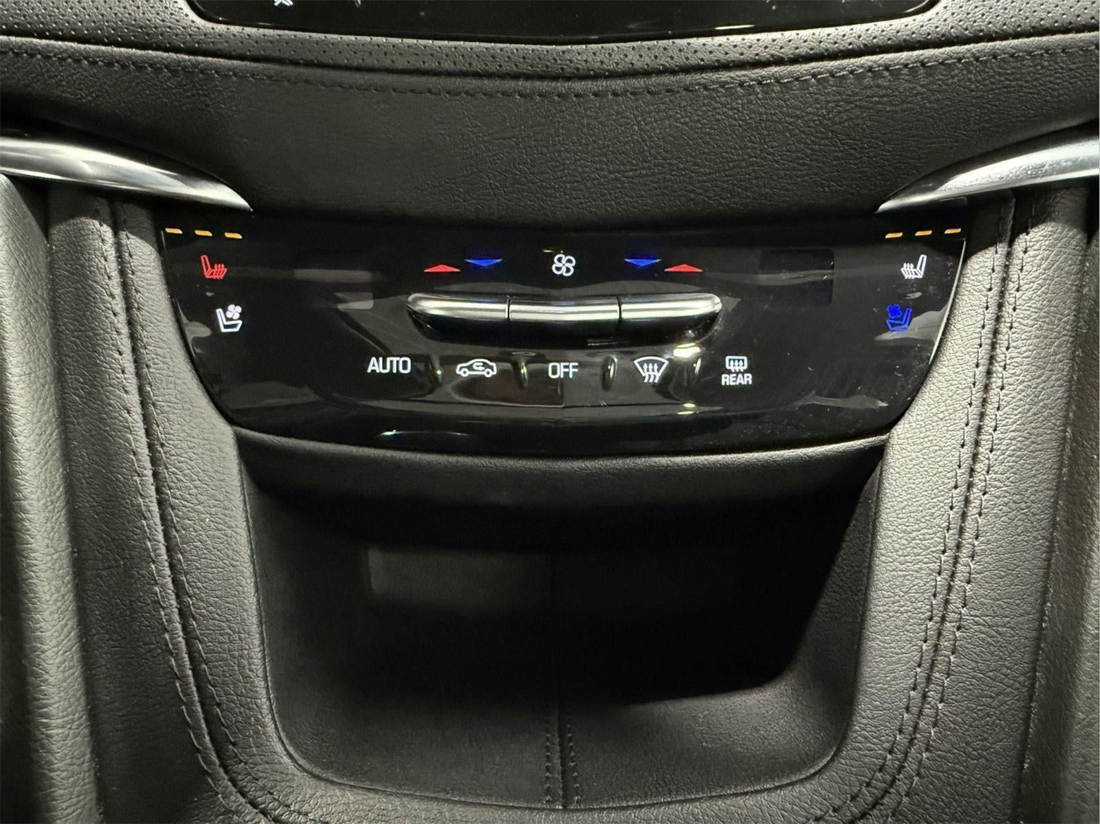 2025 Cadillac XT5 AWD Premium Luxury