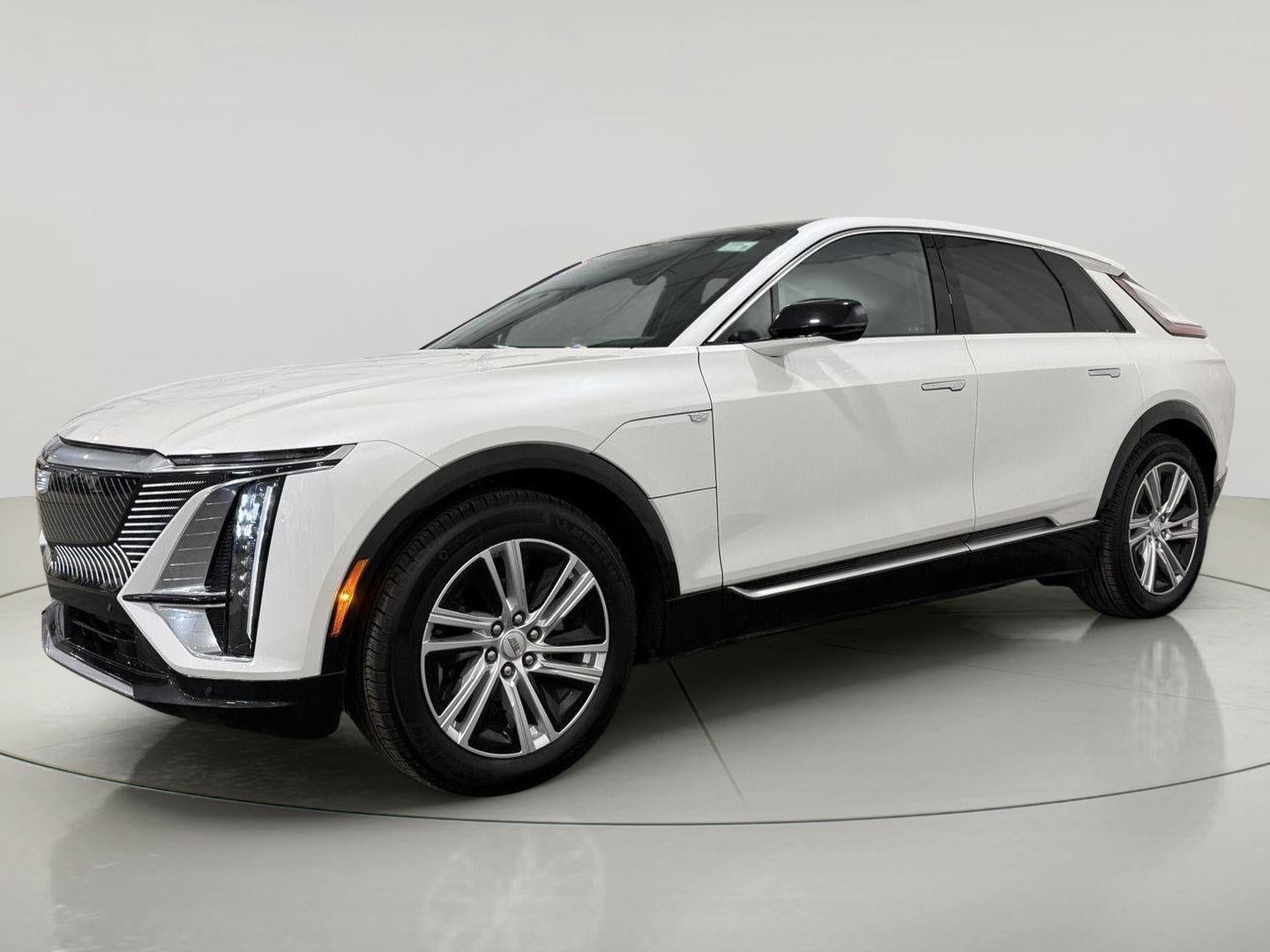 2024 Cadillac LYRIQ Tech RWD