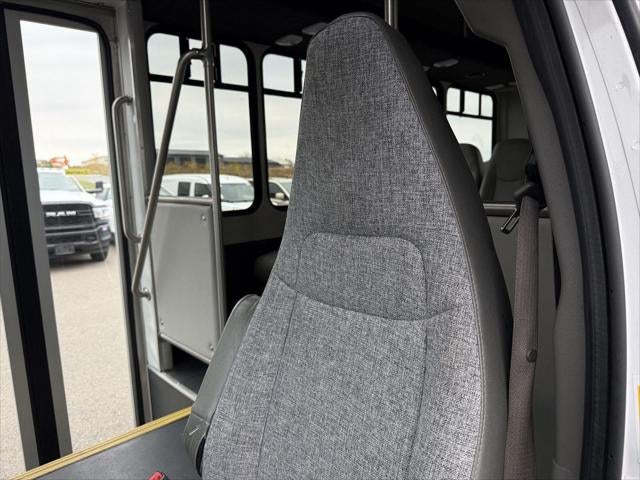 2023 Chevrolet Express Cutaway Work Van