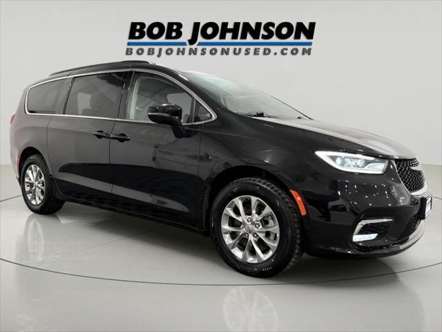 2022 Chrysler Pacifica Touring L AWD
