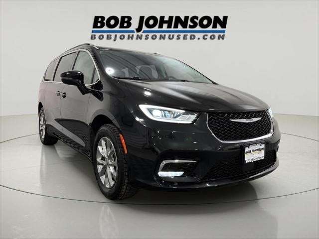 2022 Chrysler Pacifica Touring L AWD