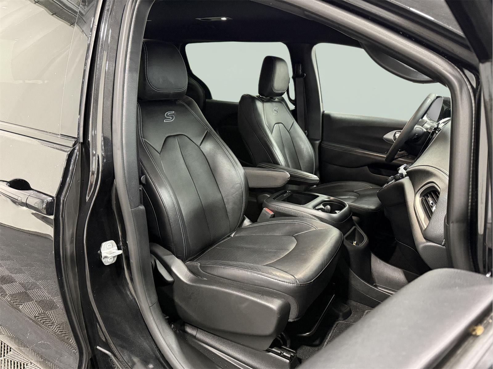 2022 Chrysler Pacifica Touring L AWD