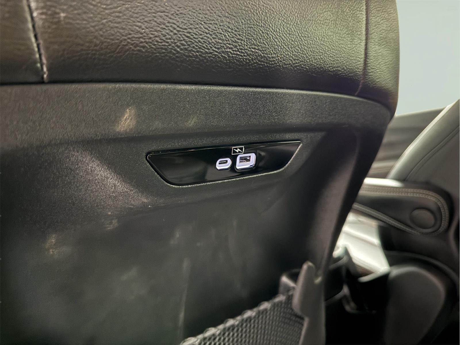 2022 Chrysler Pacifica Touring L AWD