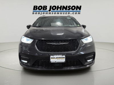 2022 Chrysler Pacifica Touring L AWD