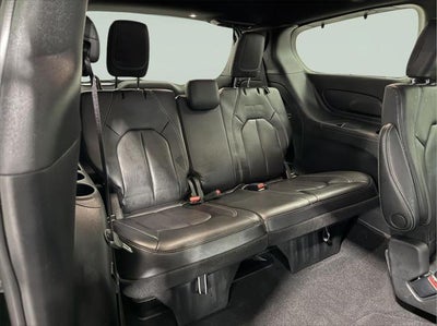 2022 Chrysler Pacifica Touring L AWD