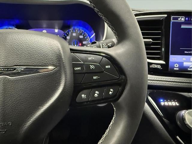 2022 Chrysler Pacifica Touring L AWD