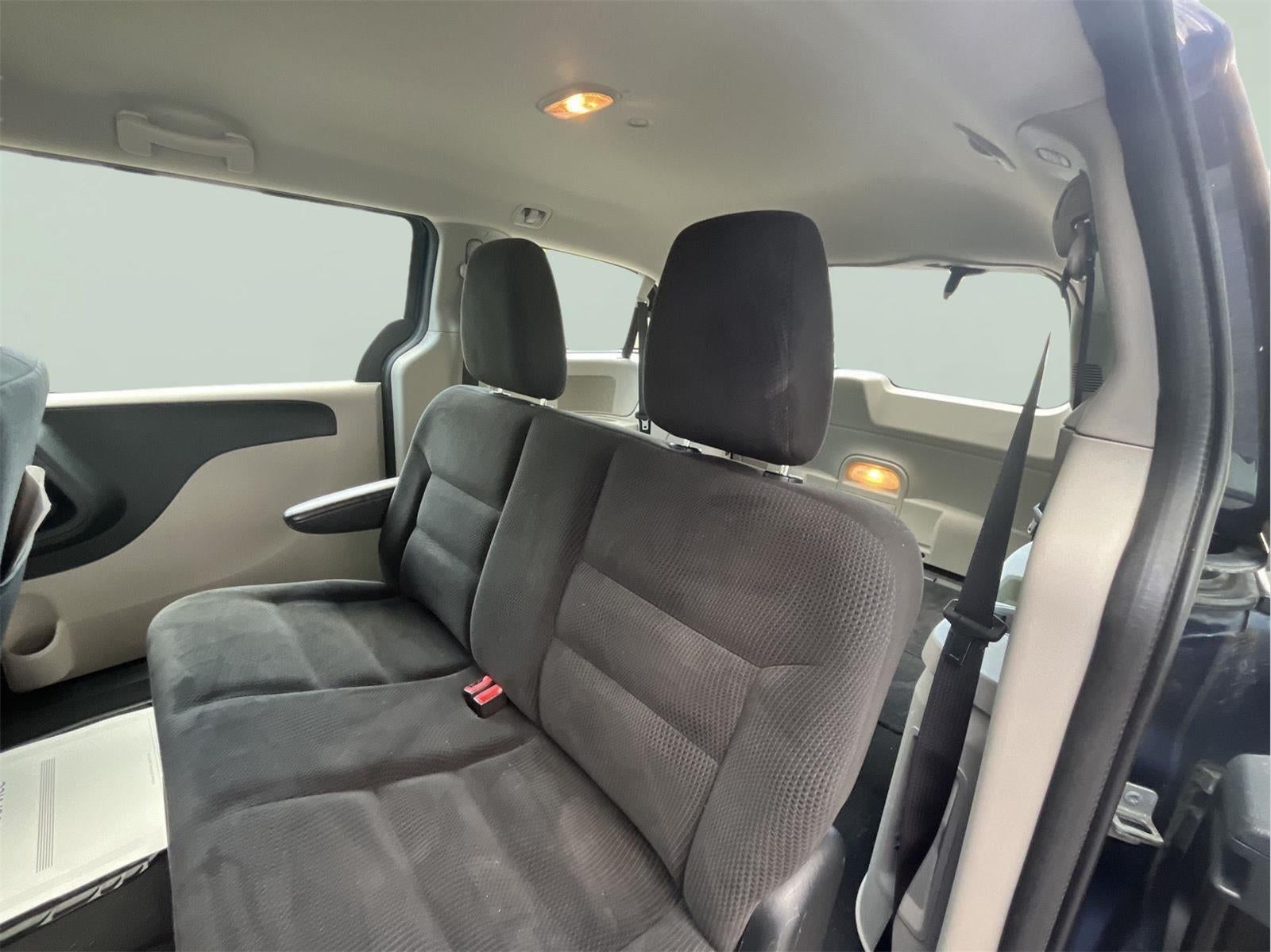 2016 Dodge Grand Caravan American Value Pkg