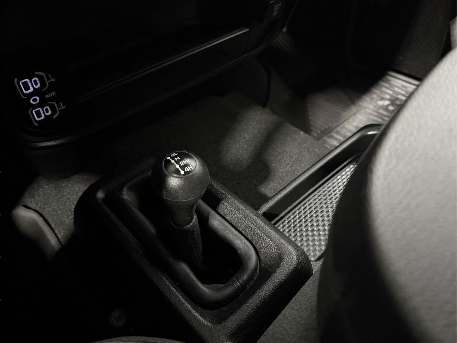 2022 RAM 3500 Tradesman Crew Cab 4x4 8' Box