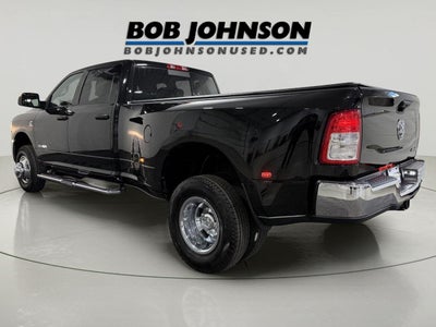 2022 RAM 3500 Tradesman Crew Cab 4x4 8' Box