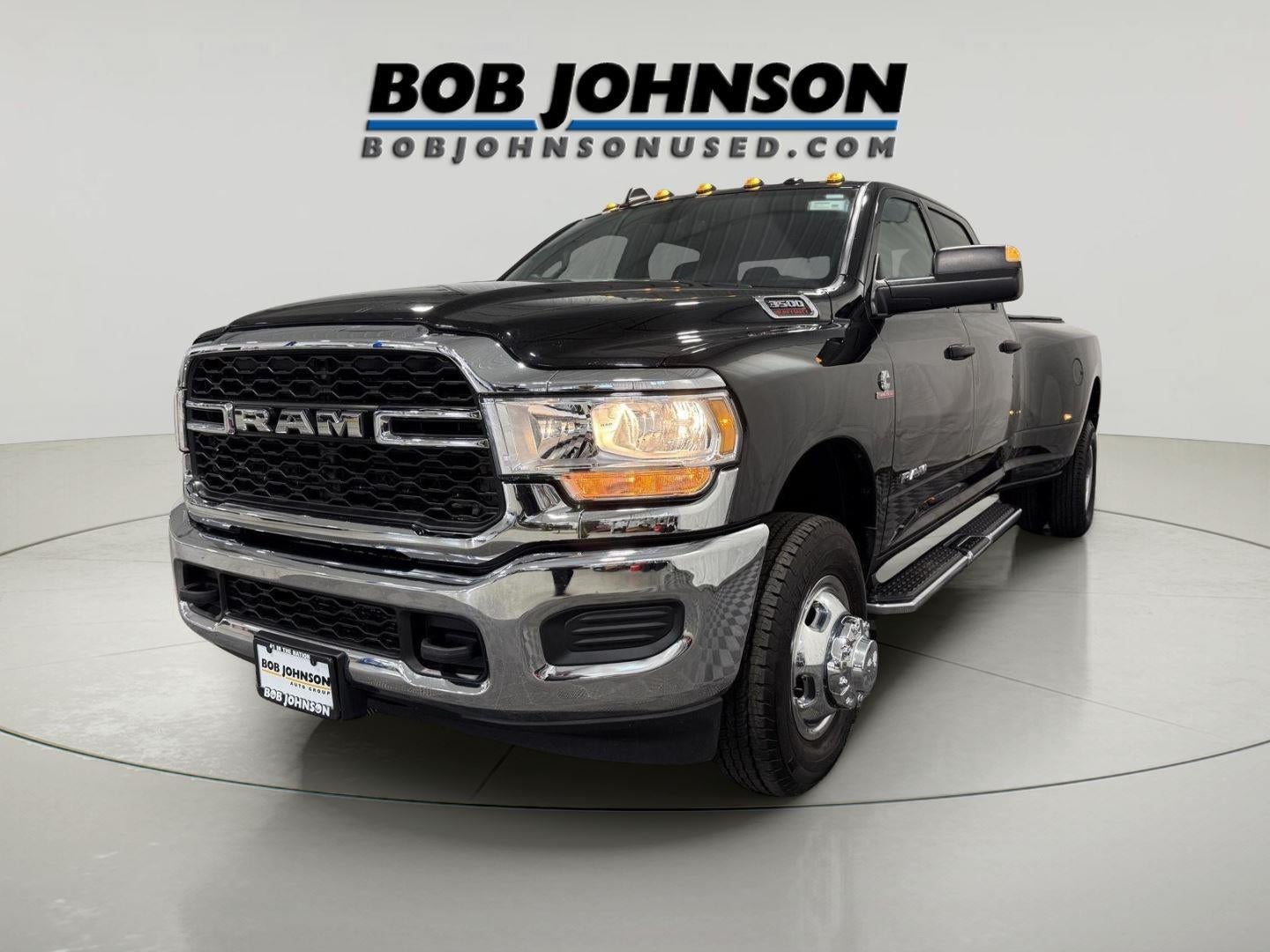 2022 RAM 3500 Tradesman Crew Cab 4x4 8' Box